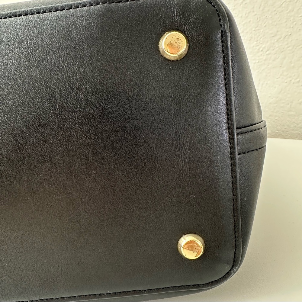 TUMI Everyday Tote Bag Voyageur Leather in Black - Picture 4 of 10